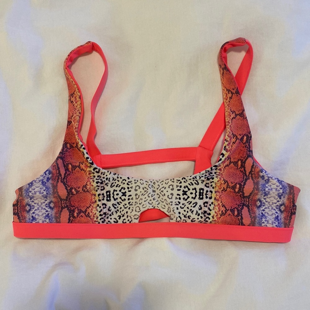 Bikini top